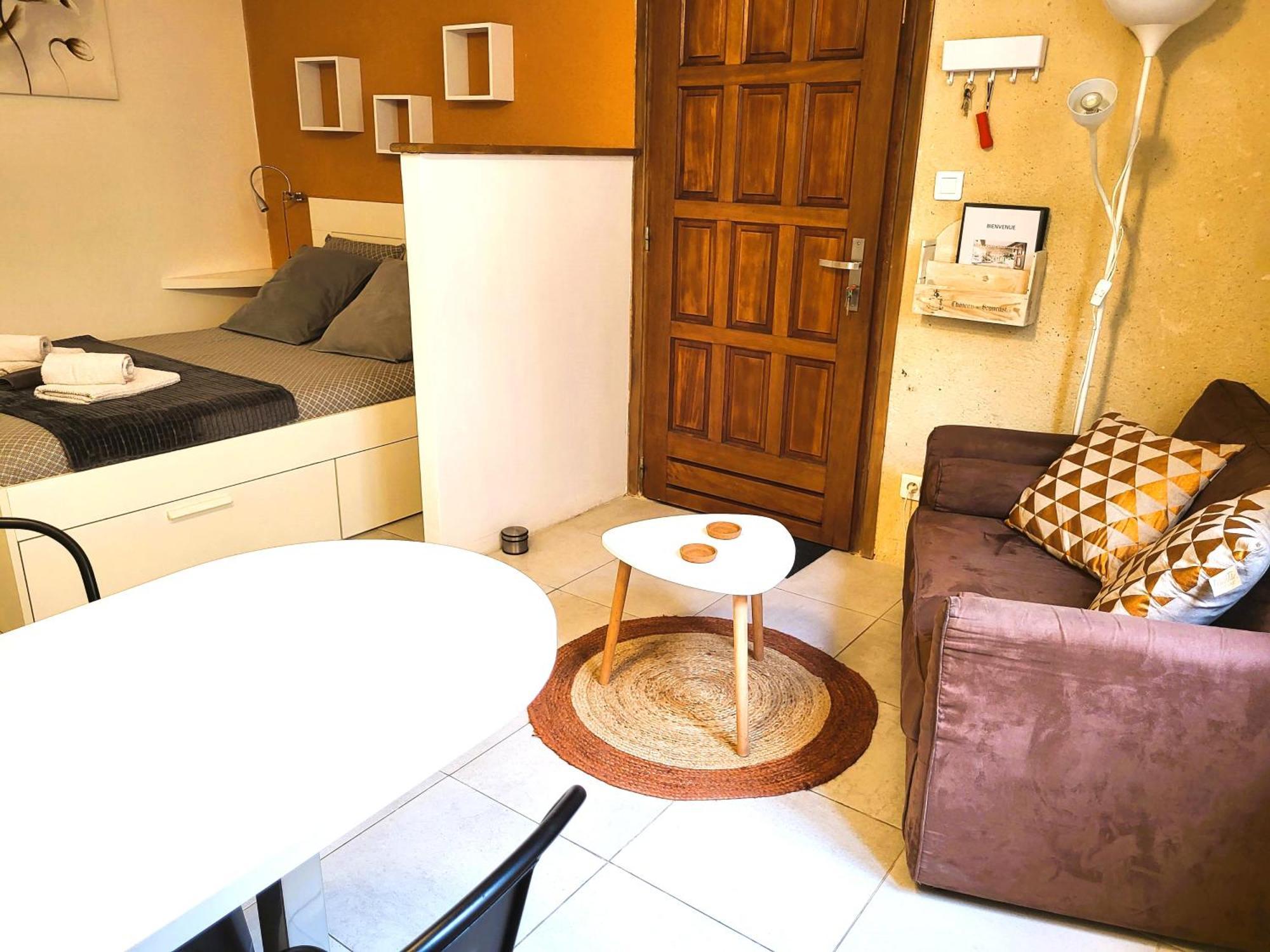 Ravissant Studio Uzes Luaran gambar